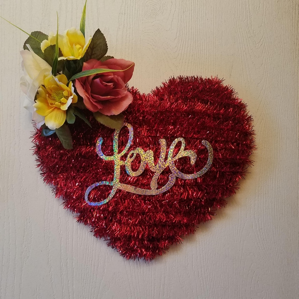 Heart Love Wall Decor Please see all photos for the size of the heartPlease go